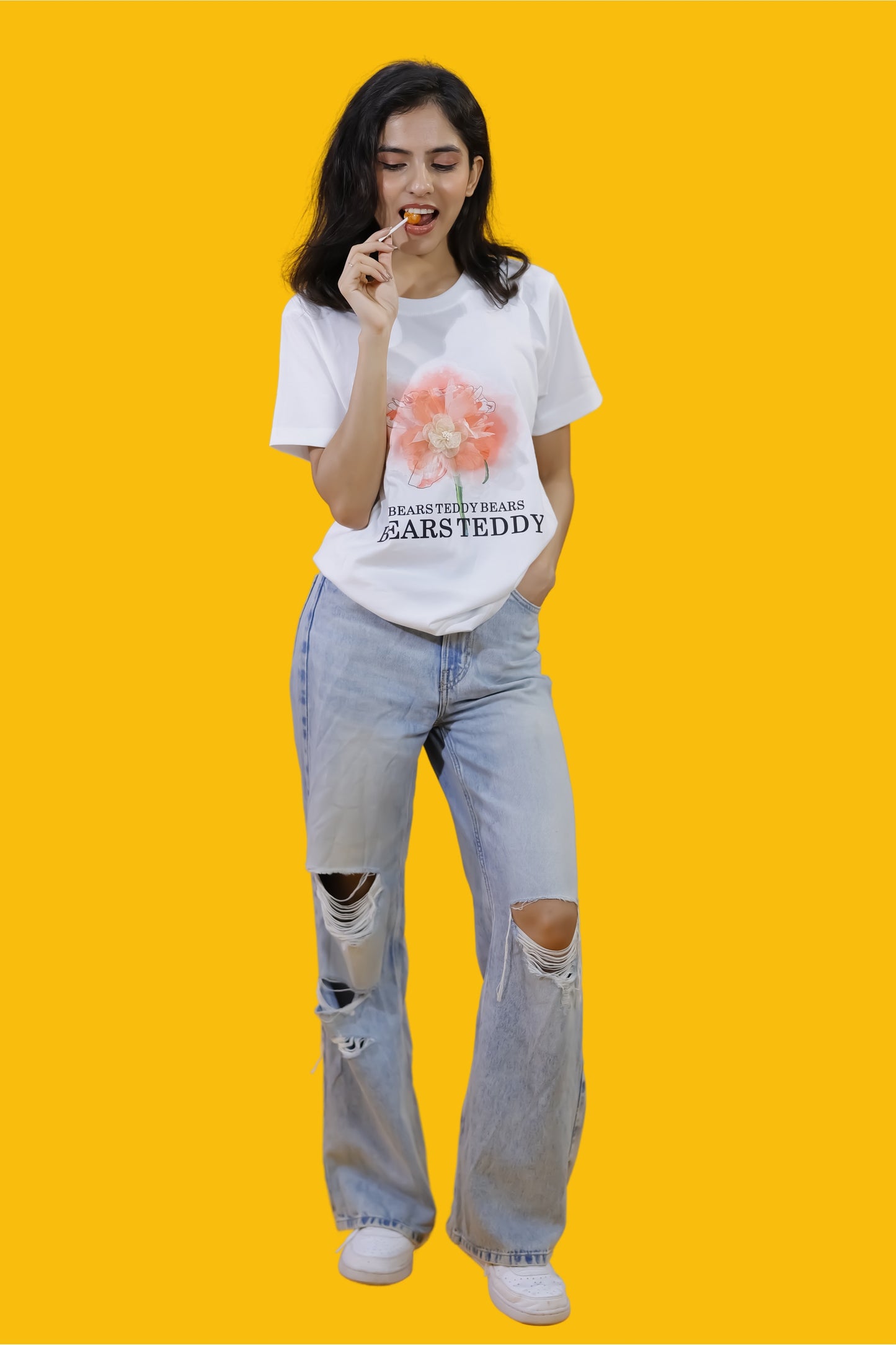 Bears Teddy Floral Graphic T-Shirt