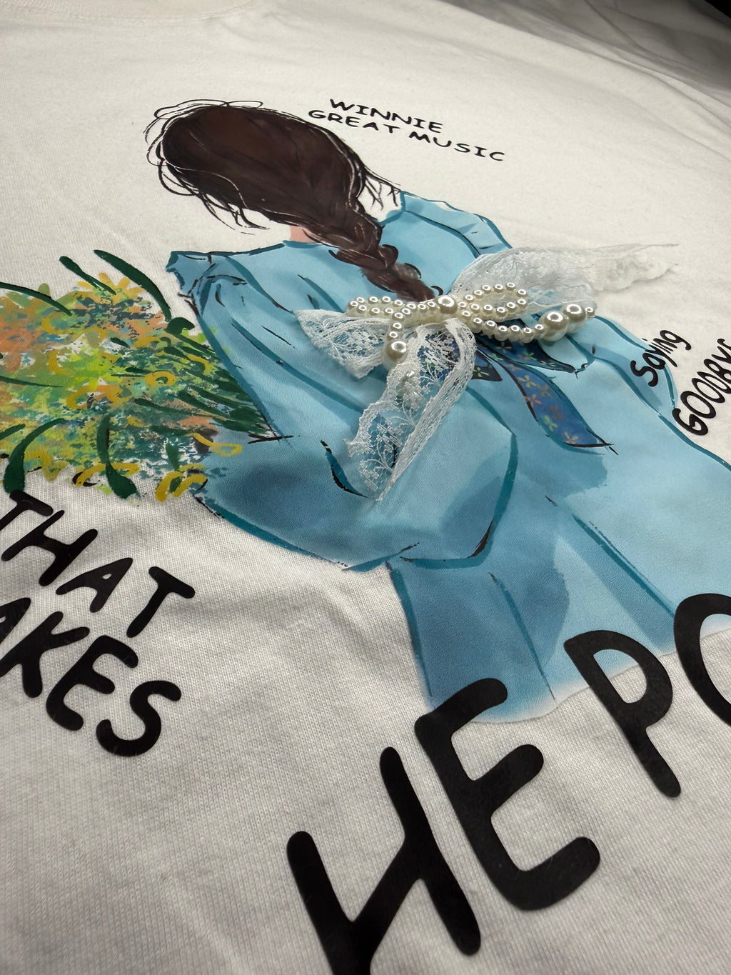 He Pooh Girl with Flowers T-Shirt