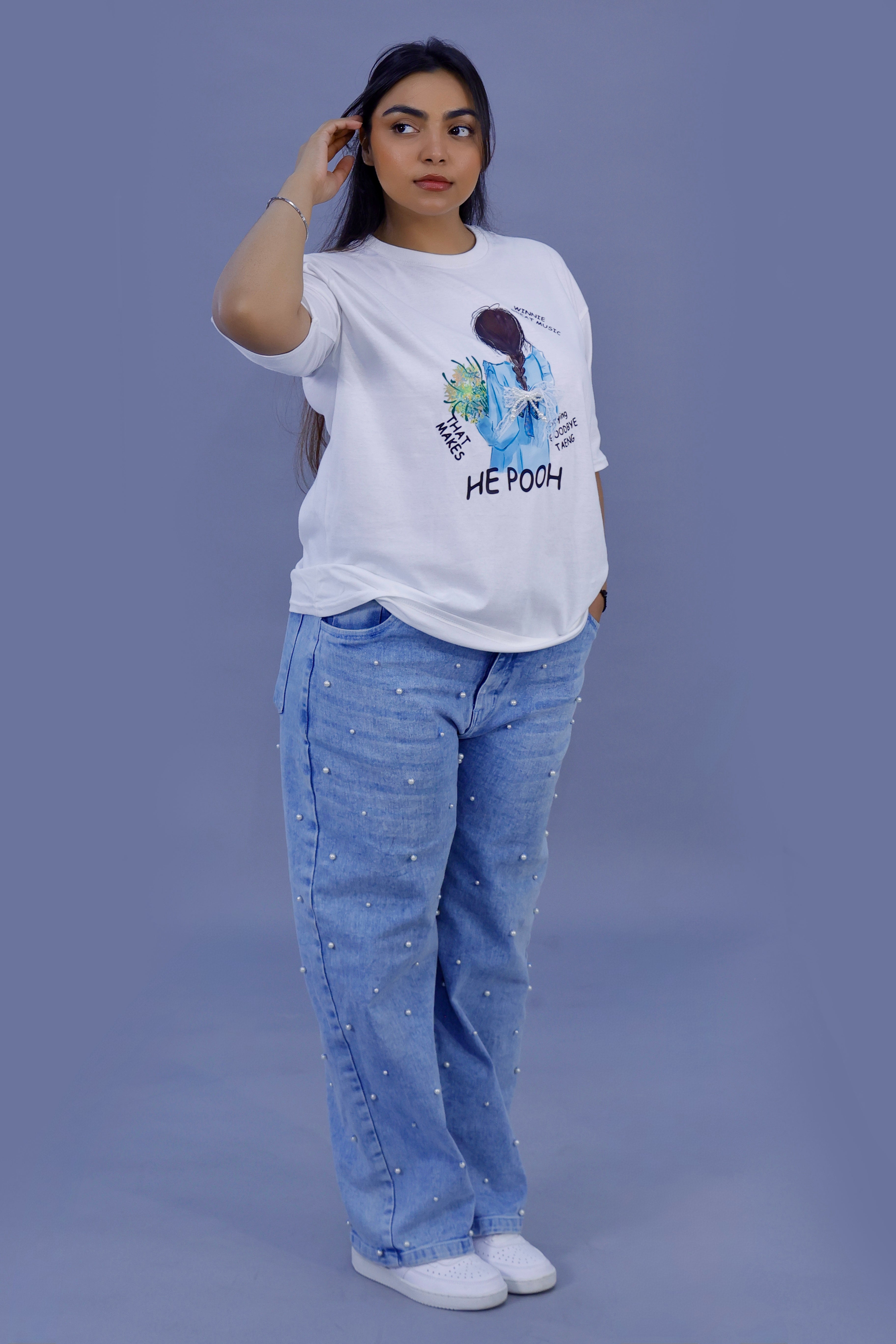 He Pooh Girl with Flowers T-Shirt