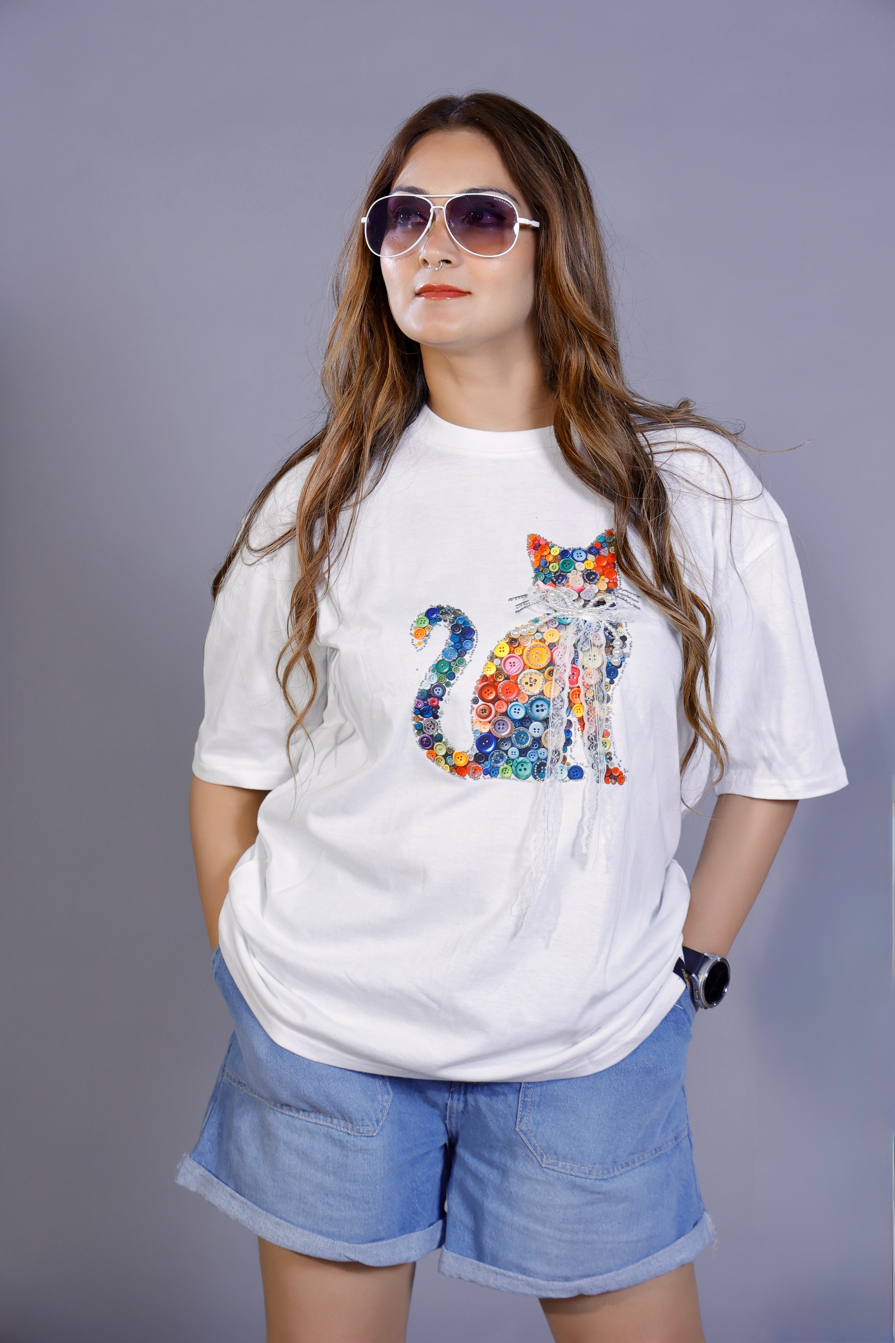 Rouge_studio_button art cat_3D_t-shirt