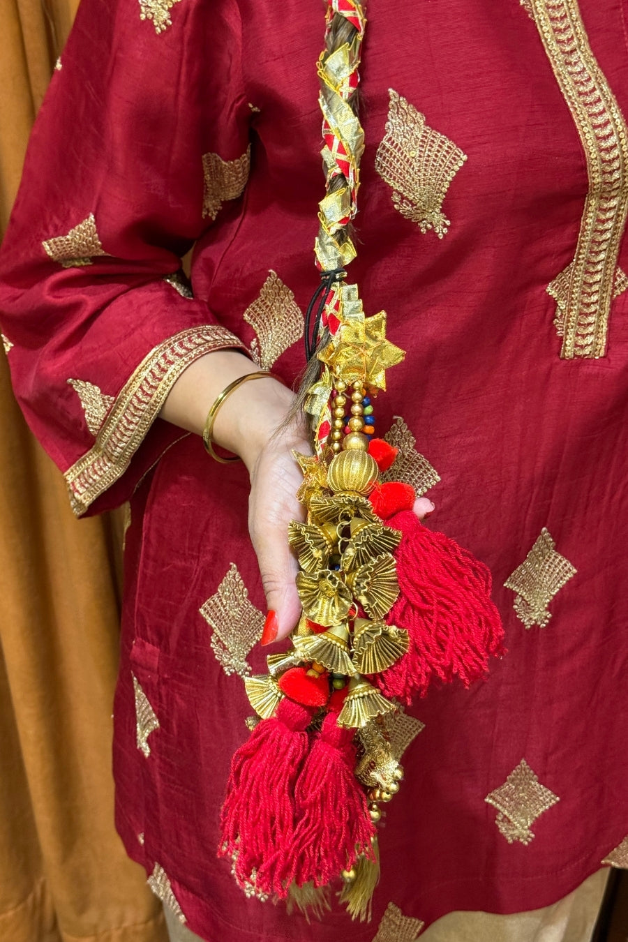 Rani Red Tassel Parandi
